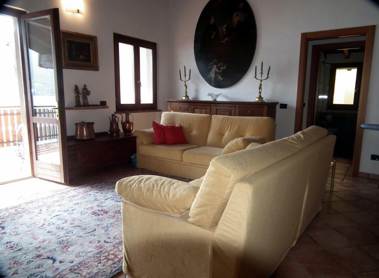 Appartamento Monteisola Mara Monte Isola Eksteriør billede